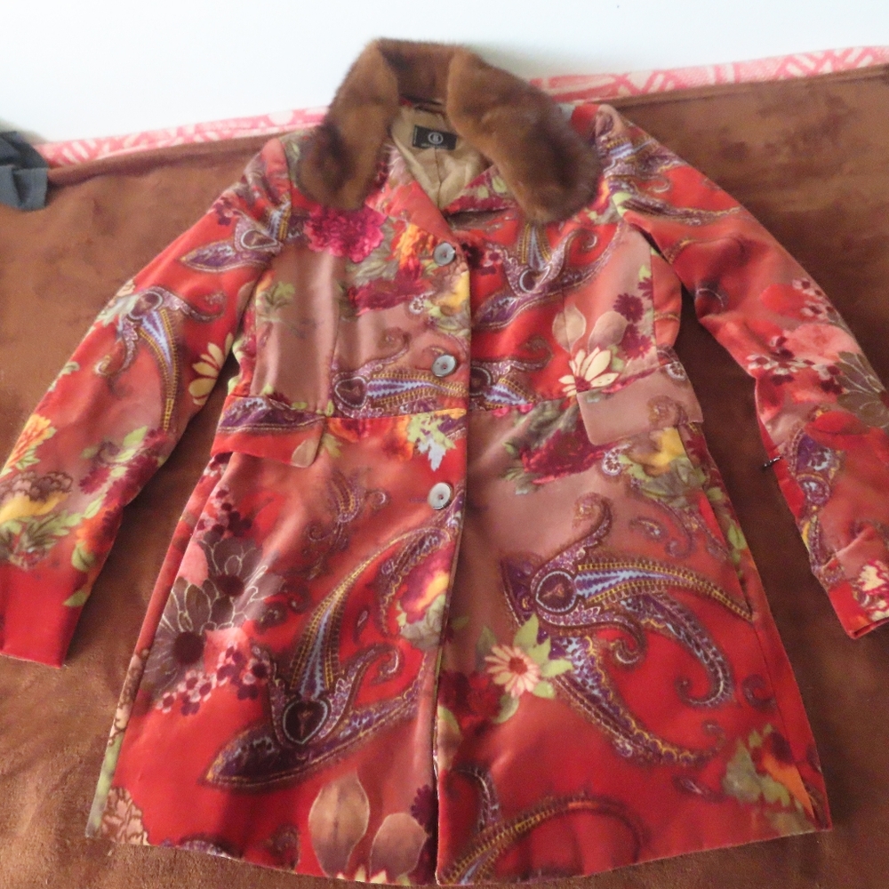Sonia Bogner Germany Multicolor Floral Velvet Button Front Womens Overcoat